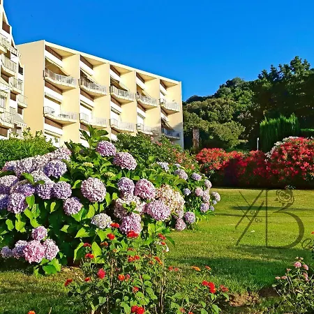 De Youyoube2 アパート